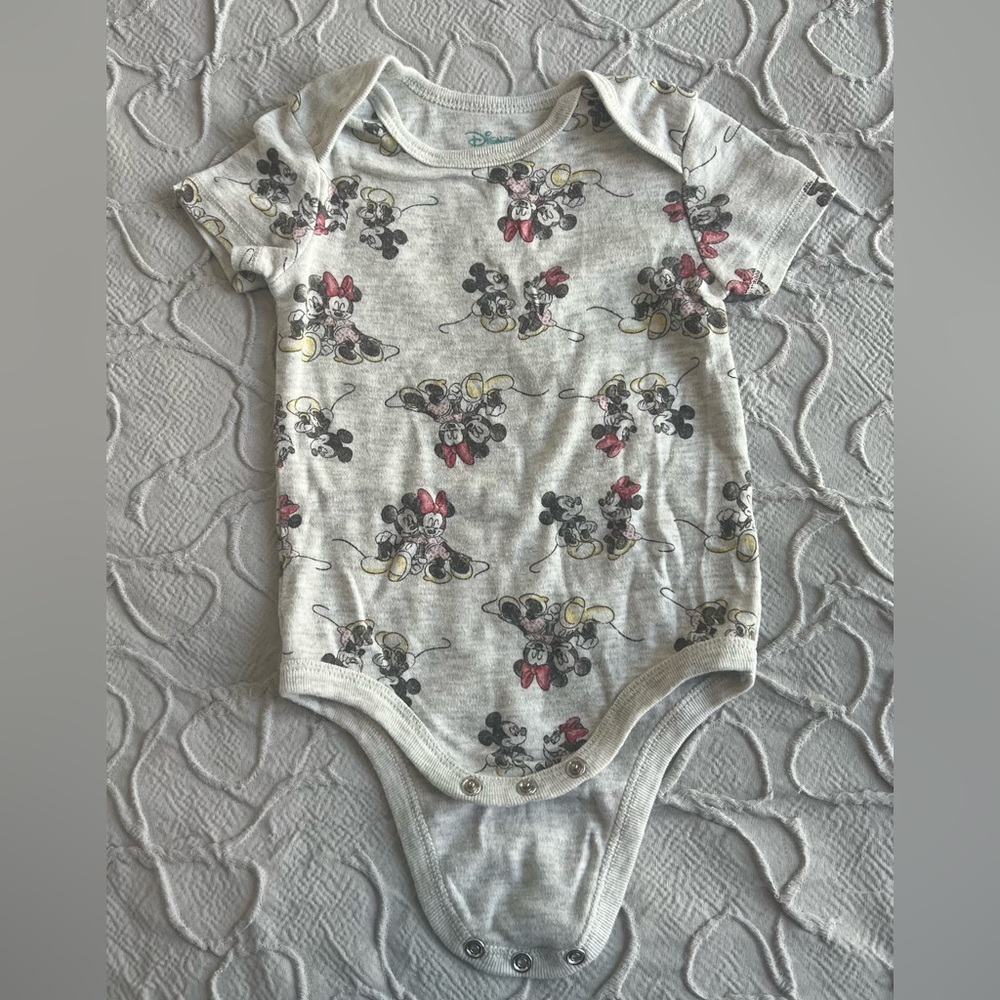 Disney Baby Allover Mickey Minnie Mouse Bodysuit 12M (0508)